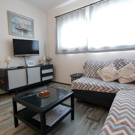 Apartments By The Sea Vinjerac, Zadar - 13811 Posedarje Pokój zdjęcie