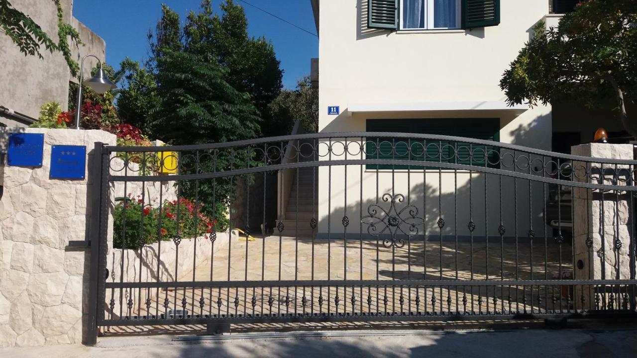 Apartments By The Sea Vinjerac, Zadar - 13811 Posedarje Zewnętrze zdjęcie